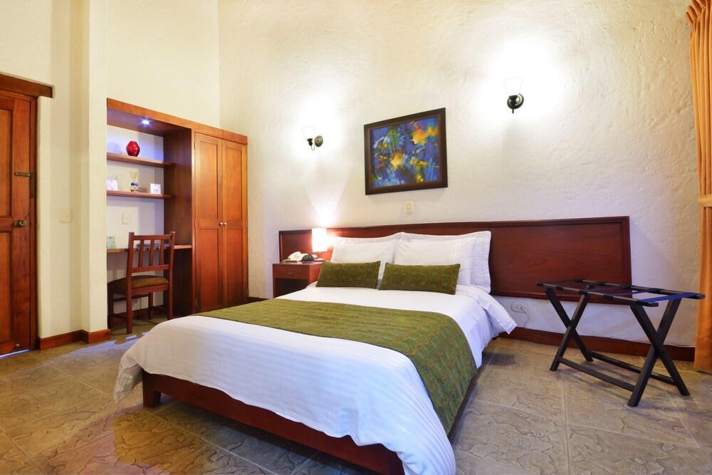 La Campana Boutique 3*