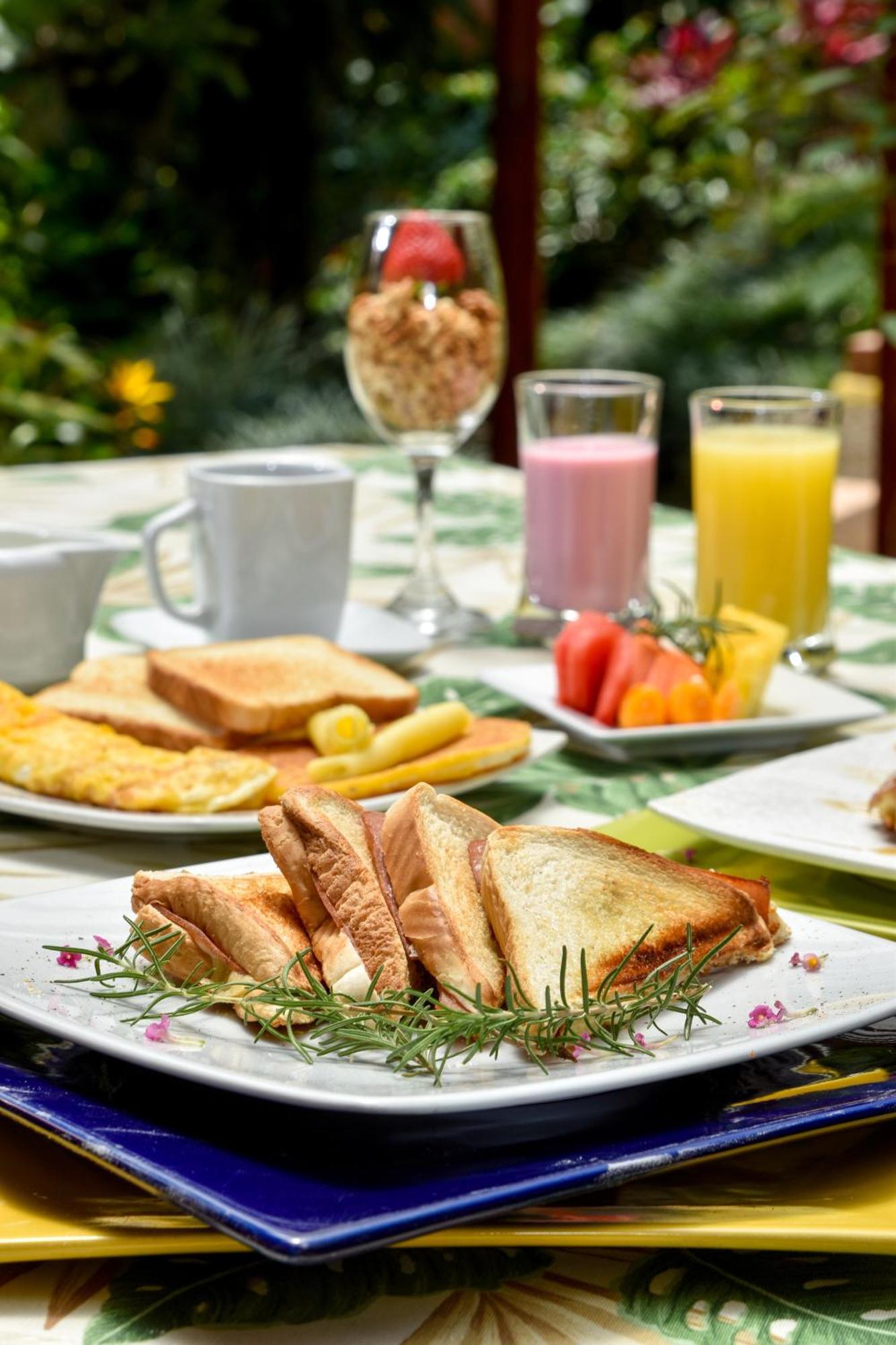 La Campana Boutique Hotel Medellin